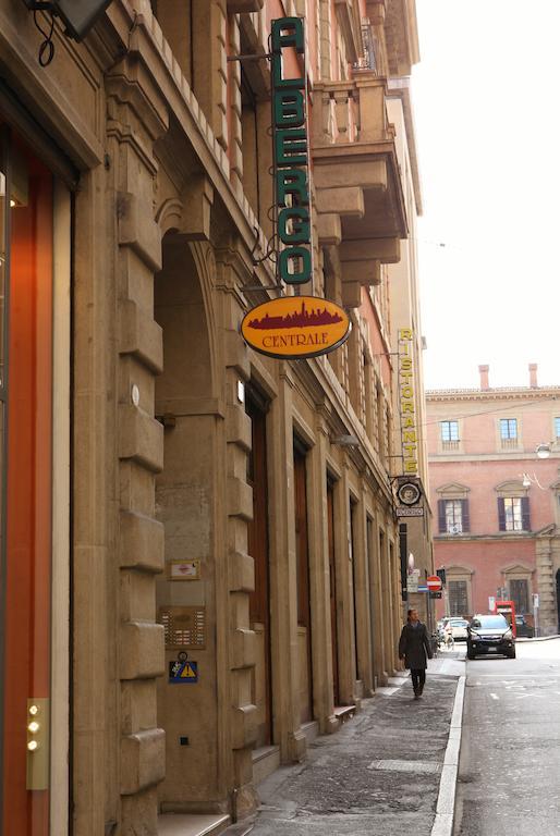 Hotel Centrale Bologna Bagian luar foto